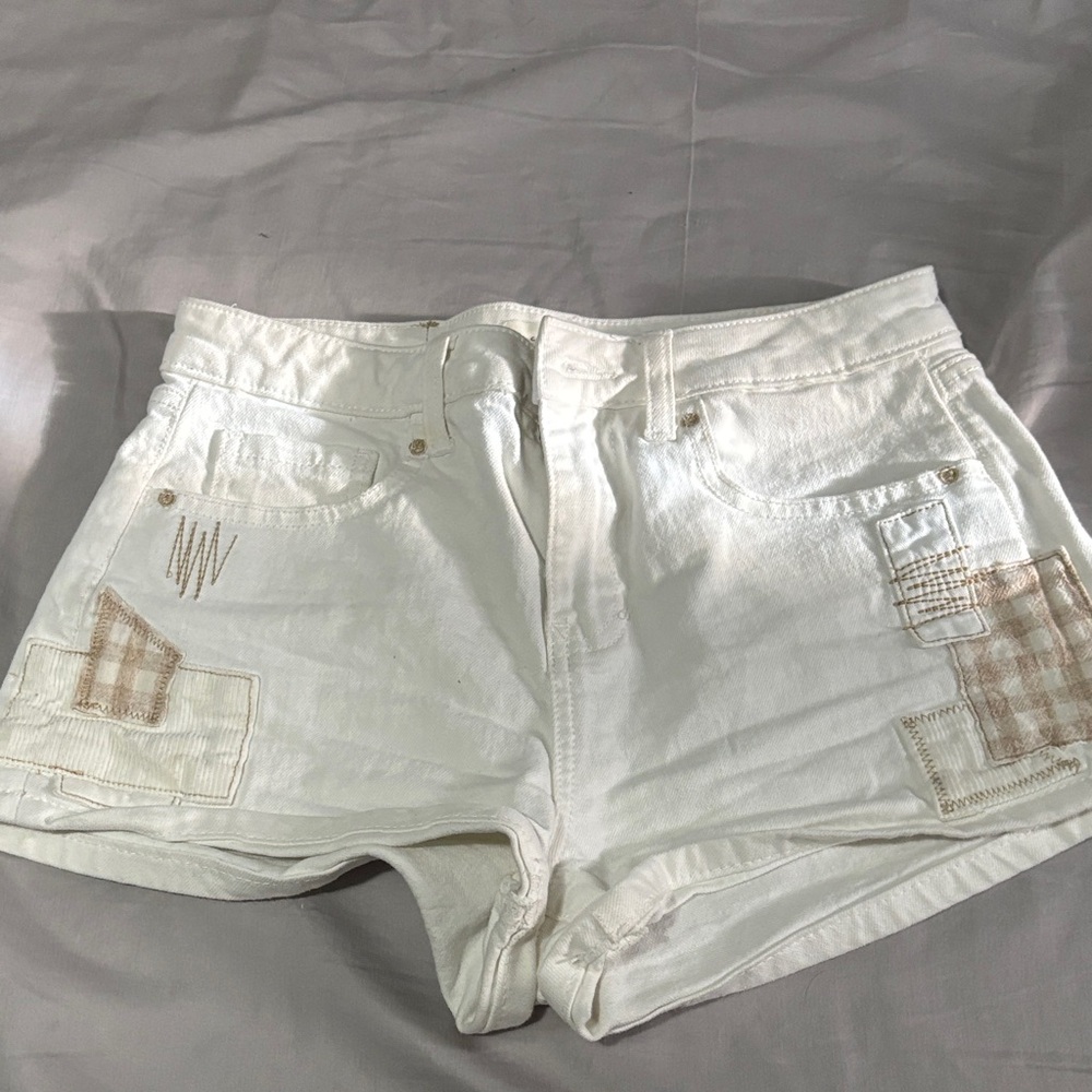 Chic White Patchwork Jean Shorts - image 1